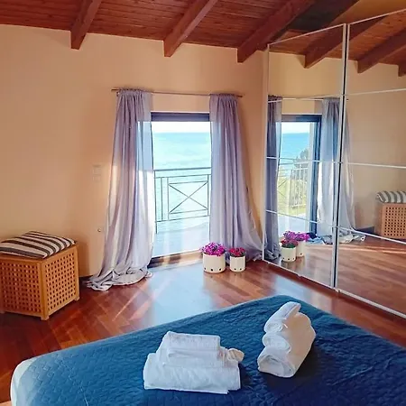 Huggali Zante Sea Front Lux 120m2 Maisonette Villa *