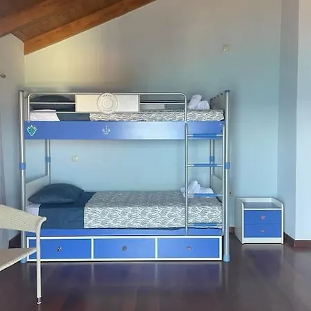 Huggali Zante Sea Front Lux 120m2 Maisonette Αμμούδι