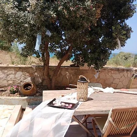 Huggali Zante Sea Front Lux 120m2 Maisonette 别墅 *
