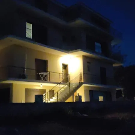 Vila Huggali Zante Sea Front Lux 120m2 Maisonette *